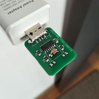 USB-Adapter auf kleiner Leiterplatte