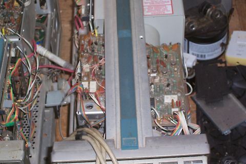 Innenansicht eines defekten oder zerlegten elektronischen Geräts
