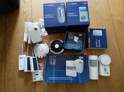 BidCoSys HomeMatic Smart Home Komponenten und Verpackungen