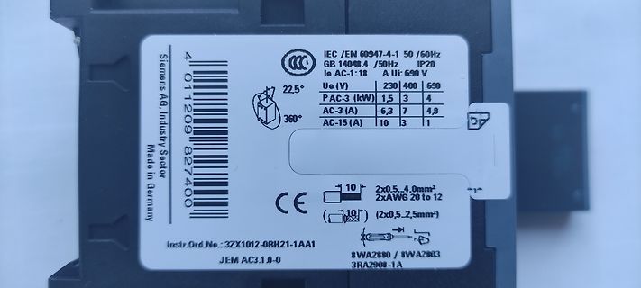 Typenschild eines Siemens Schützes