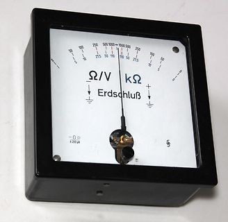 Analoges Messgerät für Erdschlussprüfung