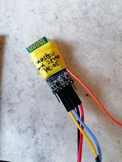 HC-05 Bluetooth Modul mit Kabeln