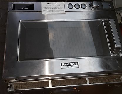 Panasonic Mikrowelle NE-1846