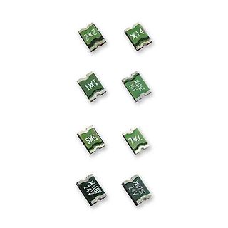 Acht SMD-Elektrolytkondensatoren