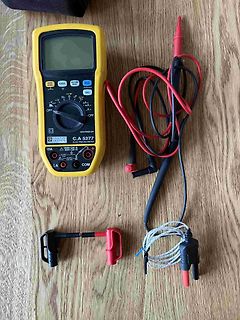 Chauvin Arnoux C.A 5277 Digital Multimeter mit Messleitungen