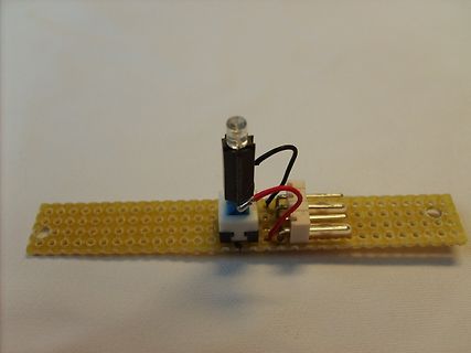 LED auf Lochrasterplatine mit Steckverbinder