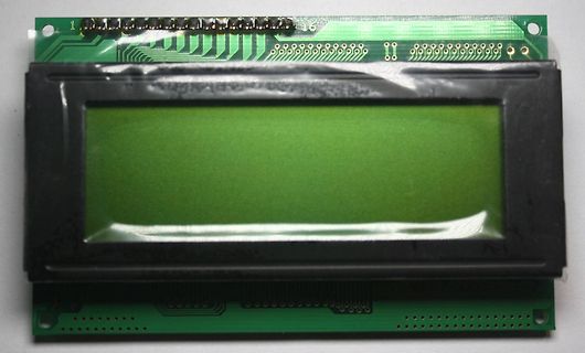 LCD-Display auf grüner Leiterplatte