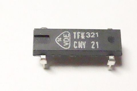 Elektronisches Bauteil mit Beschriftung