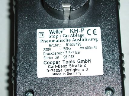 Typenschild eines Weller KH-P Geräts