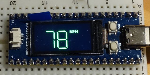 Leiterplatte mit OLED-Display und RPM-Anzeige