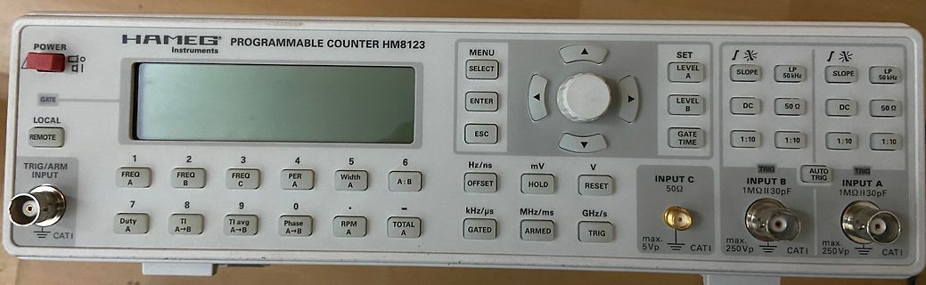 Hameg programmierbarer Zähler HM8123