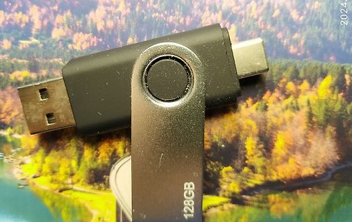 USB-Stick mit 128GB Kapazität