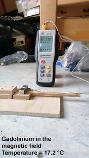 Thermometer Messung eines Gadolinium-Aufbaus