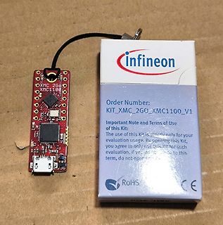 Infineon XMC1100 Evaluation Kit mit Verpackung