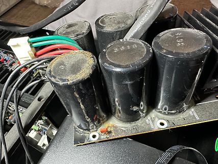 Elektrolytkondensatoren auf einer Leiterplatte