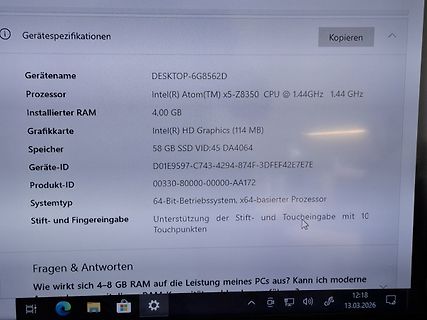 Foto von Windows Gerätespezifikationen auf einem Bildschirm