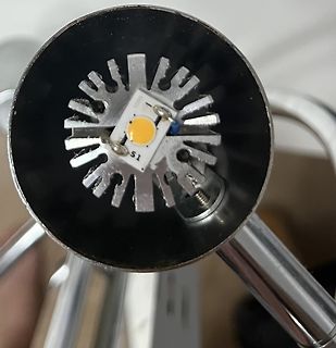 LED-Leuchtmittel mit Kühlkörper