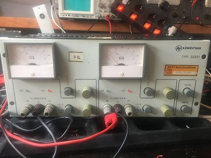 Labornetzteil Statron Typ 32221