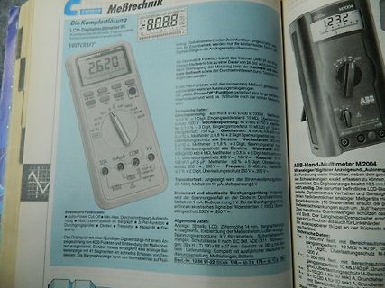 Handbuchseite und Foto eines ABB Multimeters