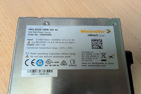 Typenschild eines Weidmüller Netzteils