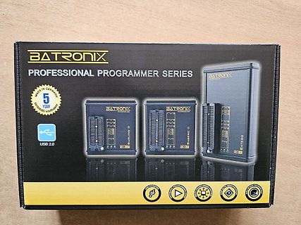 Verpackung eines Batronix Professional Programmer Series