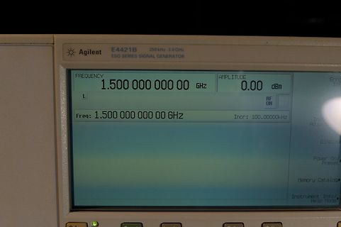 Display eines Agilent E4421B Signalgenerators