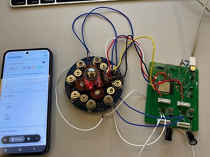 Elektronik-Aufbau mit Smartphone-App und zwei Leiterplatten