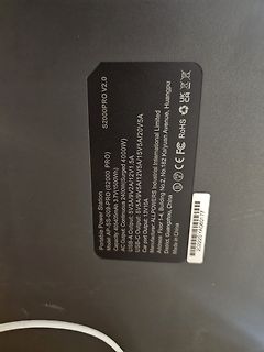 Typenschild einer tragbaren Powerstation