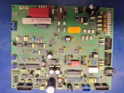 Leiterplatte mit elektronischen Bauteilen