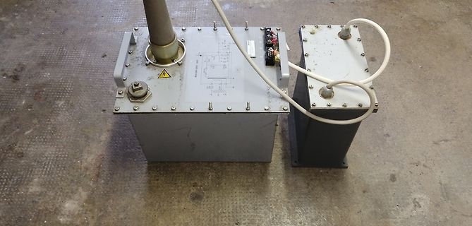 Elektrische Steuerboxen mit Schaltplan-Aufdruck