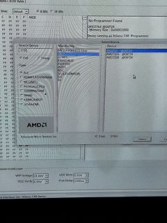 Softwareoberfläche eines XGecu T48 Programmers