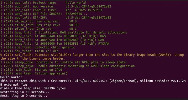 ESP32-C5 Boot-Log und Systeminformationen