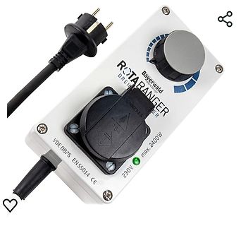 Rotaranger Dimmer mit Schuko-Steckdose und Drehregler