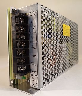 Industrie-Schaltnetzteil mit Anschlussklemmen