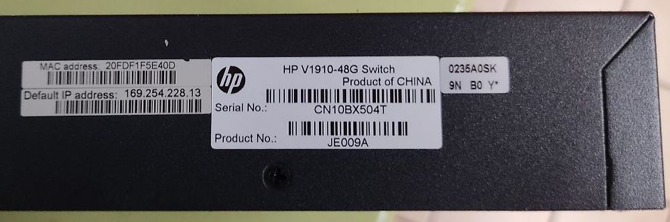 Typenschild eines HP V1910-48G Switches
