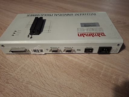 DataMan Universal Intelligent Programmer