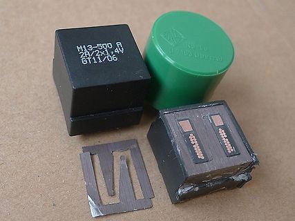 Elektronische Bauteile auf Untergrund