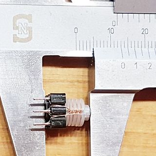 Bauteil mit Messschieber vermessen