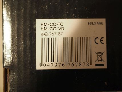 Aufkleber mit Typenbezeichnung und Barcode