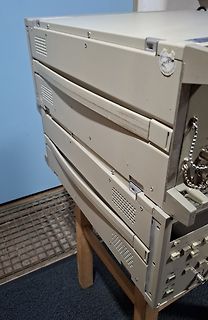 Altes Computergehäuse oder Server-Rack-Komponente