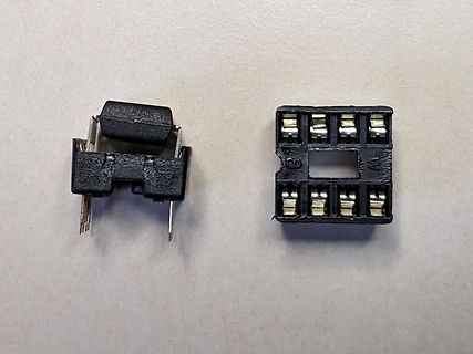 Zwei Ansichten eines elektrischen Schalters