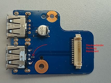 Leiterplatte mit USB-Anschlüssen und Steckverbinder