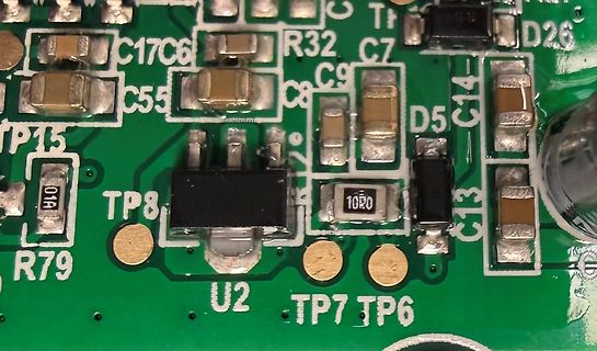 Nahaufnahme einer Leiterplatte mit SMD-Bauteilen