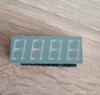 4-stelliges 7-Segment-Display