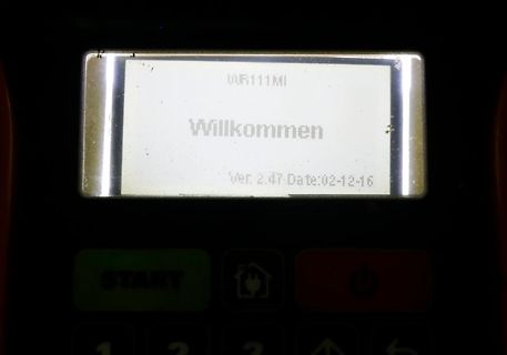 Abfotografiertes LCD-Display eines Geräts