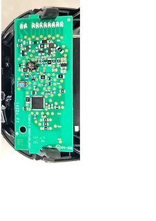 Grüne Leiterplatte mit SMD-Bauteilen
