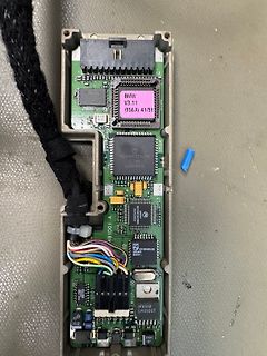 Foto einer Leiterplatte mit Mikrocontroller