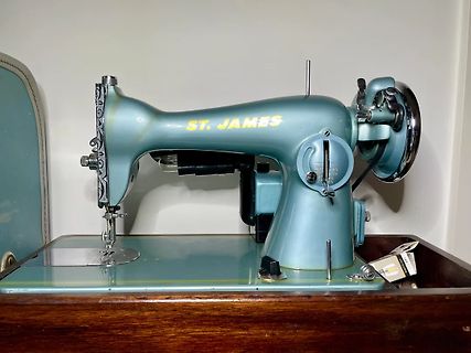 Vintage Nähmaschine St. James