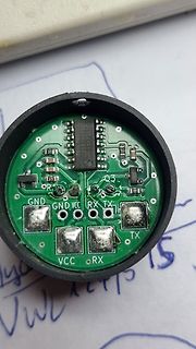 Runde Leiterplatte mit integriertem IC und Lötpads