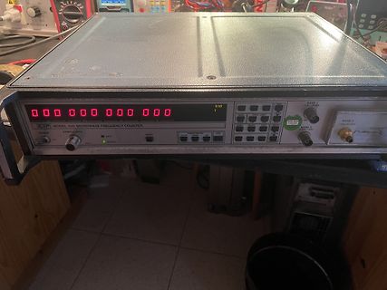 EIP Model 548 Microwave Frequency Counter